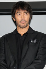 阿部寛、映画『俺ではない炎上』完成披露試写会に登場