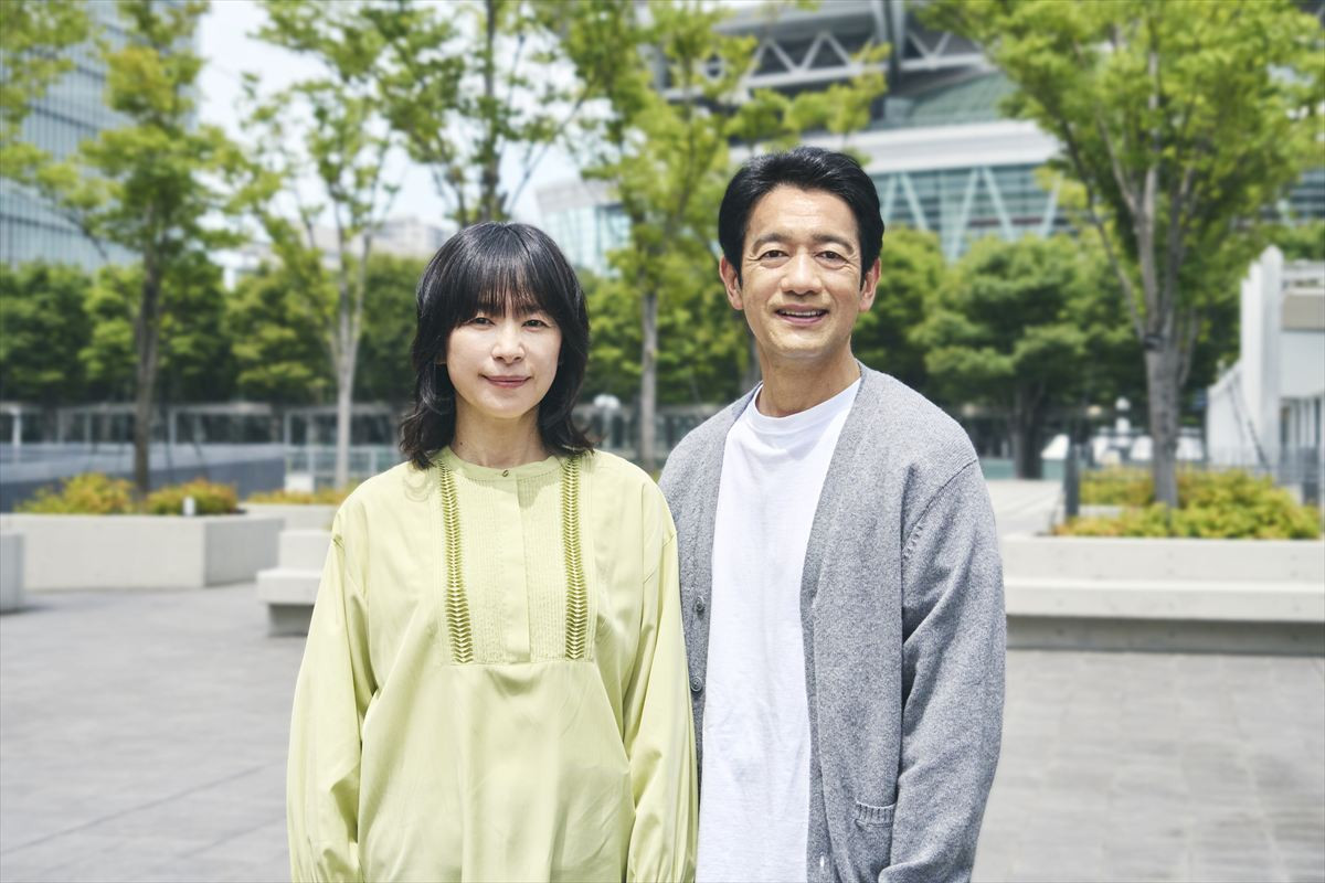 ドラマ『すべての恋が終わるとしても』に出演する(左から)西田尚美、飯田基祐