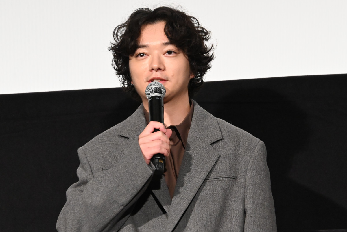伊藤沙莉、ゴーヤの唐揚げを夫婦でパクリ「夫をキッチンに呼んで」