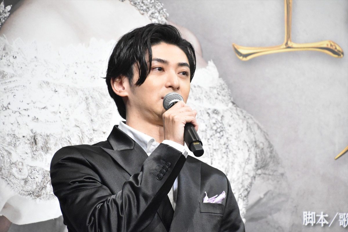 井上芳雄、25年前『エリザベート』初演時に犯した“ミス”に山崎育三郎らが爆笑