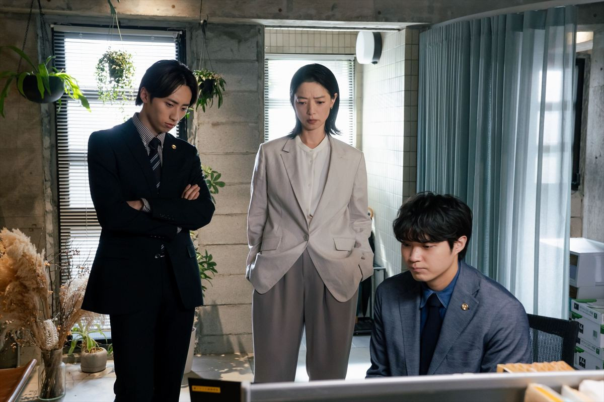 『僕達はまだその星の校則を知らない』第10話　“健治”磯村勇斗、生徒の逮捕を知り決意を固める
