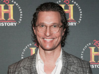 マシュー・マコノヒー、ロマコメ引退し兄弟から叱られる