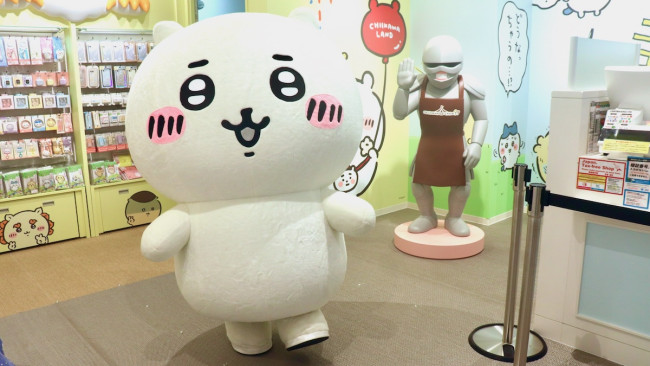 「ちいかわらんど」原宿店が拡大リニューアル！　買い物しやすさアップでちいかわも大喜び〈取材レポ〉