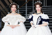 ミュージカル『エリザベート』初日前囲み取材の様子