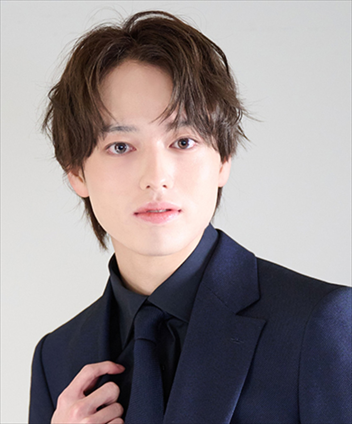 清水美依紗×吉高志音W主演ミュージカル『スキップとローファー』キービジュアル解禁　キャスト・原作者らのコメントも到着