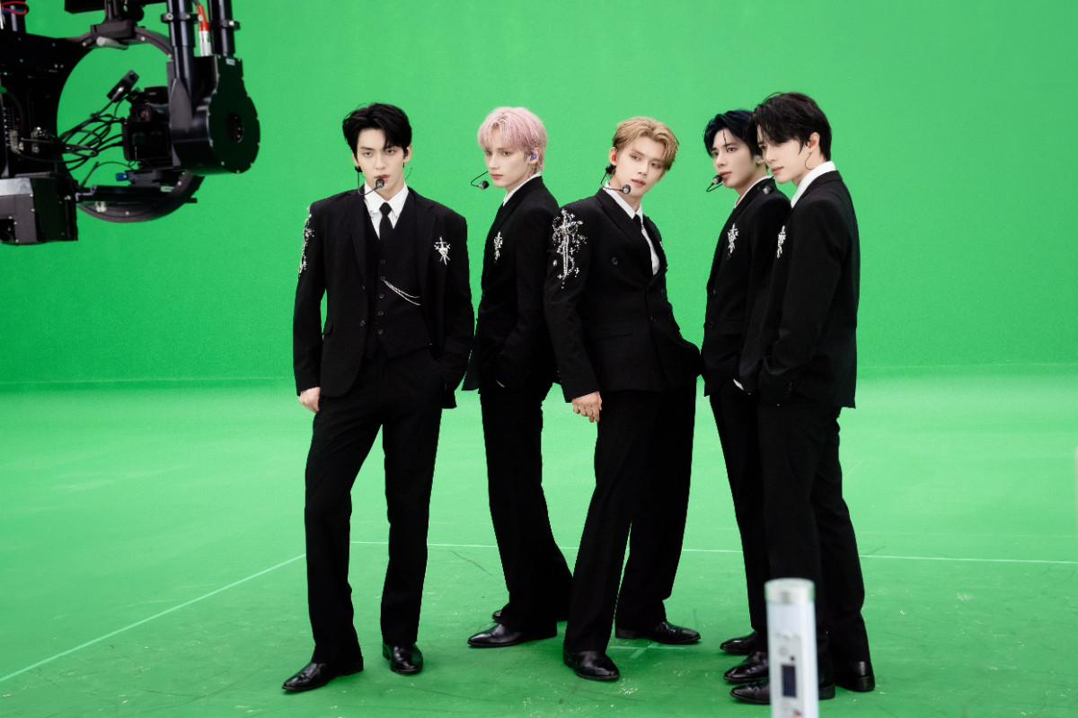 20251010 TOMORROW X TOGETHER VR CONCERT：HEART ATTACK