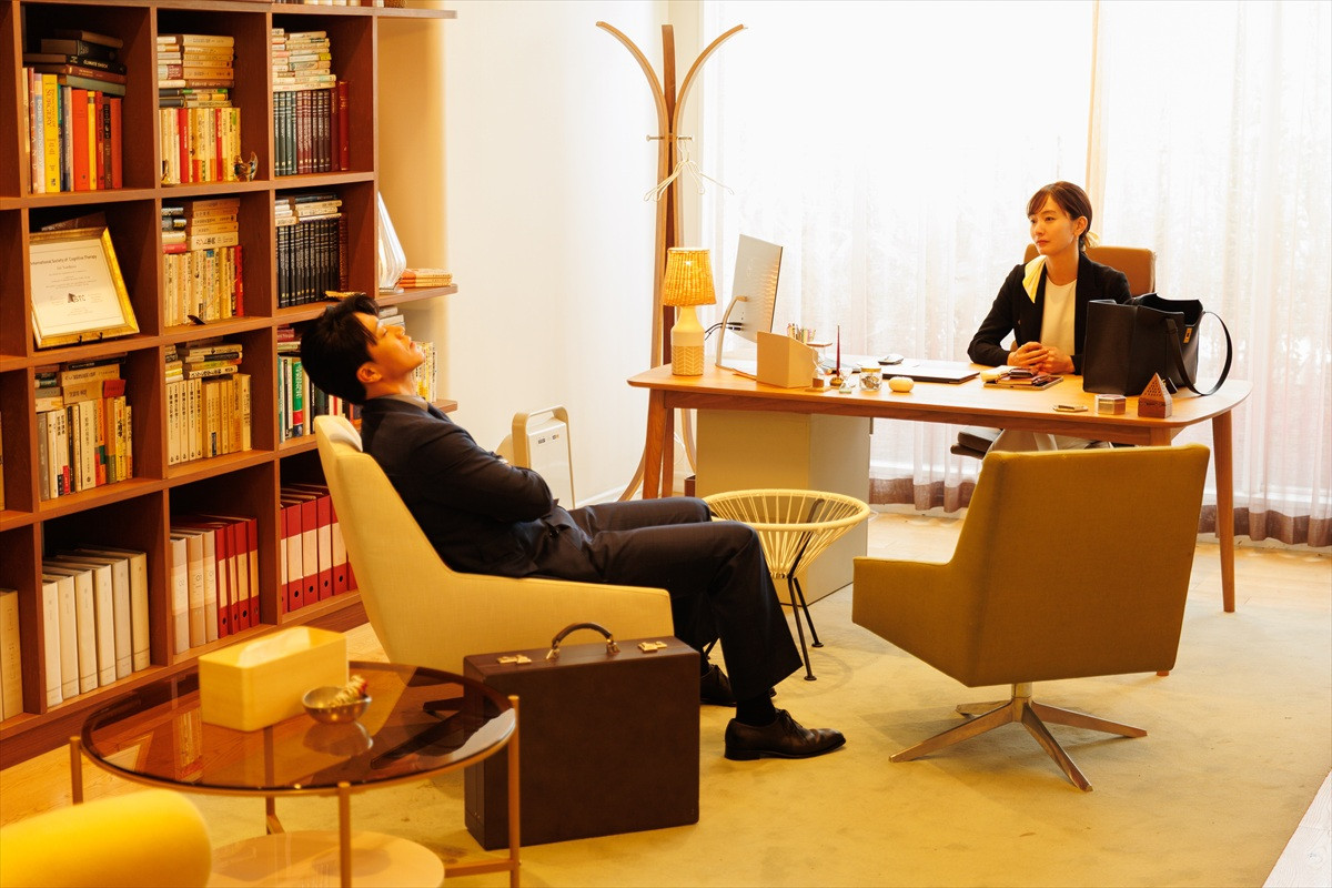 『匿名の恋人たち』小栗旬×ハン・ヒョジュ×赤西仁×中村ゆり“四画関係”カット一挙解禁！　相関図も