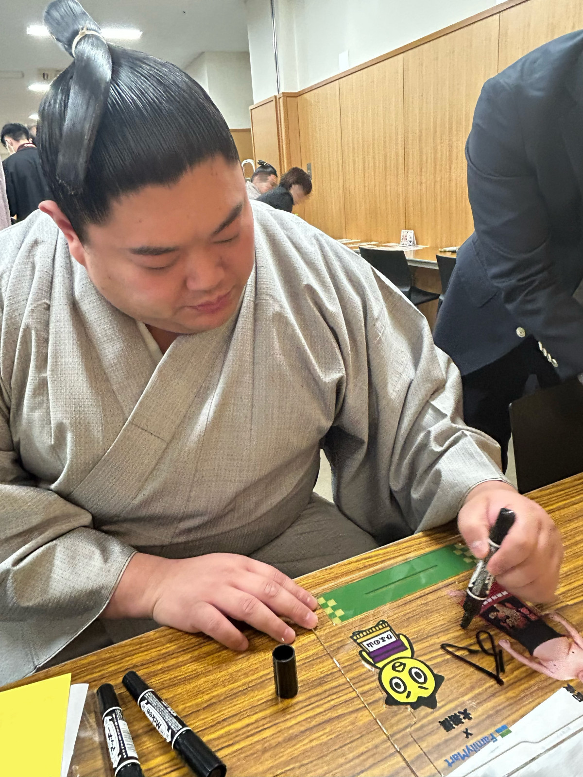 20251114_ファミリーマート大相撲キャンペーン