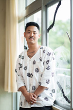 Netflixリアリティシリーズ『ラヴ上等』メンバーの津田祥 a.k.a. タックル