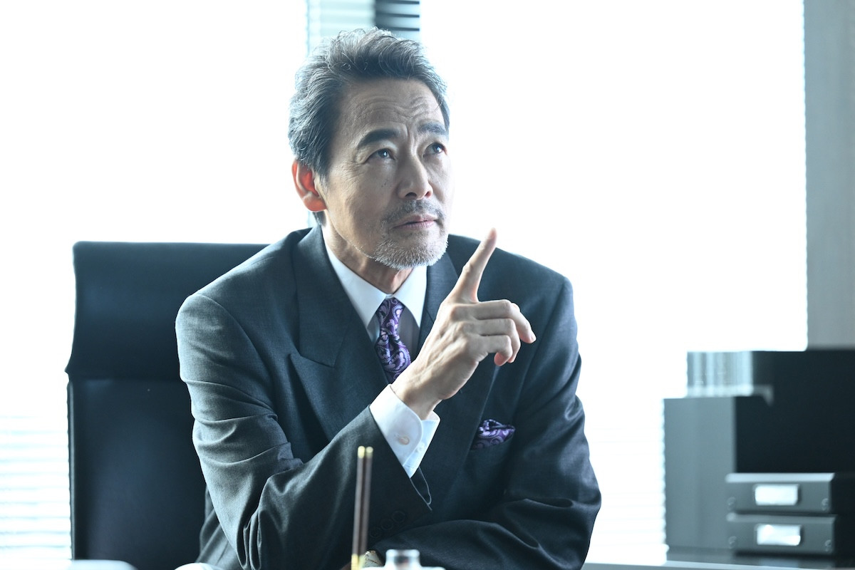 『終幕のロンド』第5話 “鳥飼”草なぎ剛、“真琴”中村ゆりと二人きりで旅に出る