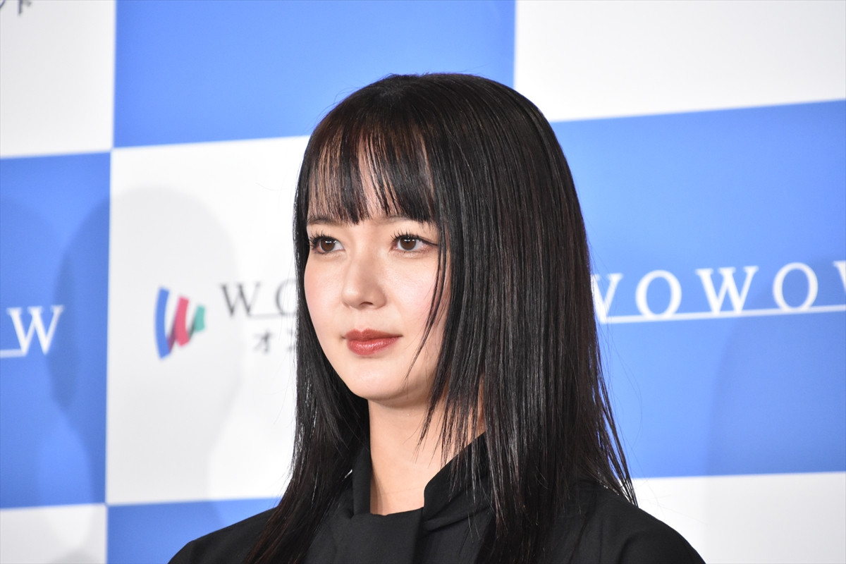 多部未華子、『連続ドラマＷ シャドウワーク』完成報告会に登場