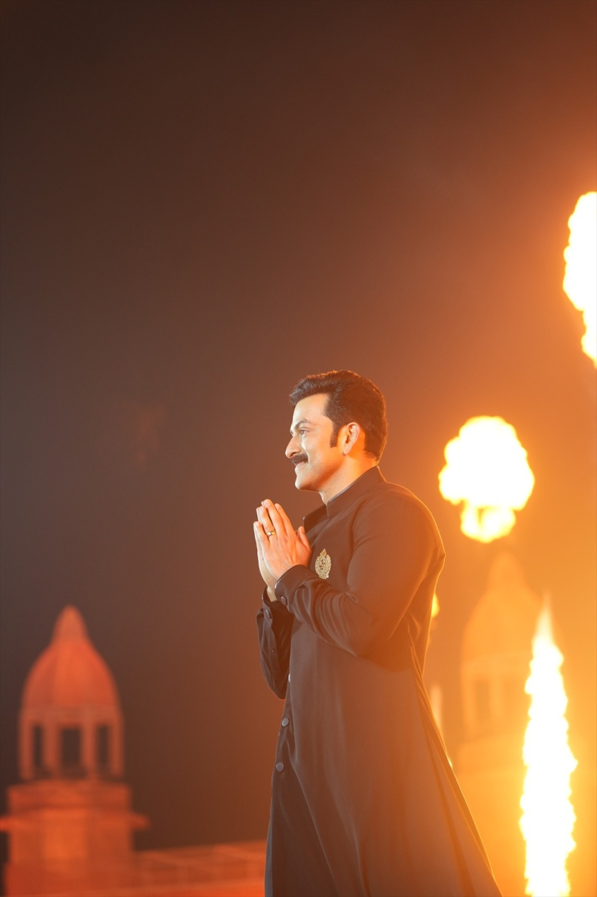 『RRR』S.S.ラージャマウリ監督最新作『VARANASI』27年公開決定　ファーストルック＆プロモーション映像解禁