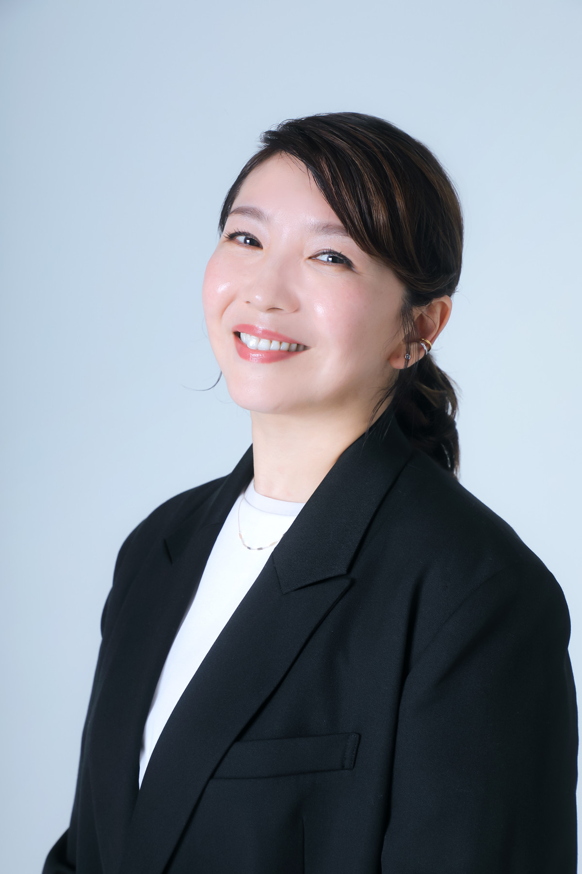 安蘭けい＆瀬奈じゅん、待望の初共演　宝塚で1期違いの2人が明かすお互いの魅力とは