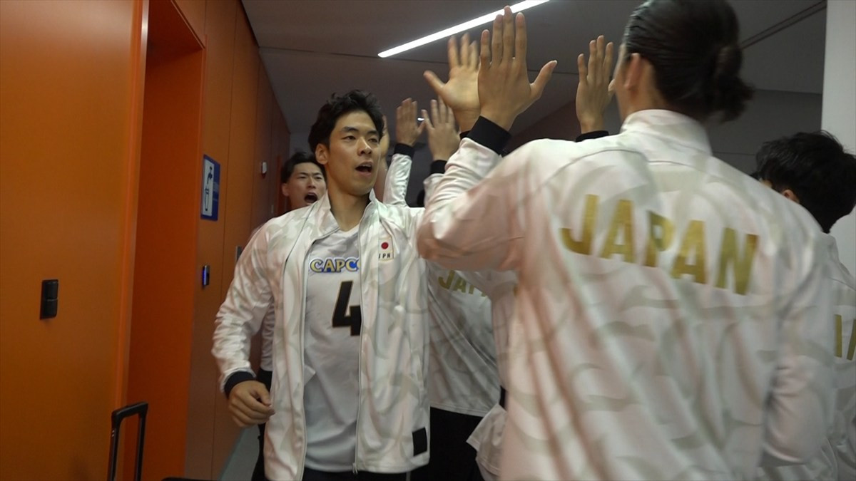 バレーボール男子日本代表初のドキュメンタリー映画『GRIT　ーバレーボール男子日本代表 栄光への始発点ー』、来年1.9公開　ナレーションはtimelesz・原嘉孝