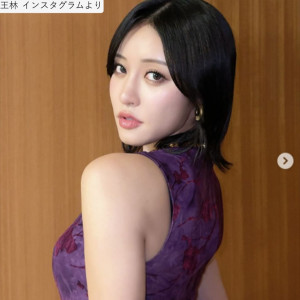 王林、ソロショット　※「王林」インスタグラム