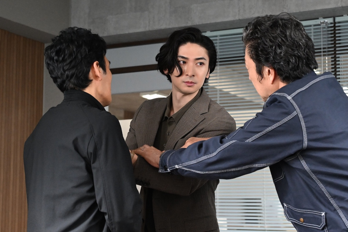 『終幕のロンド』最終回 “鳥飼”草なぎ剛と“真琴”中村ゆりの関係が暴かれ、裁判は思わぬ展開を迎える