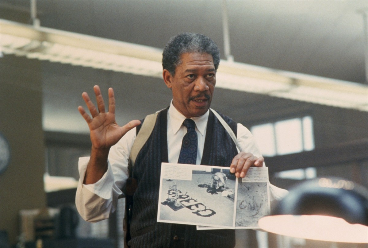 ブラッド・ピット、モーガン・フリーマンら出演のサスペンス映画の金字塔『セブン』、4K版でIMAX初上映！　最新予告解禁