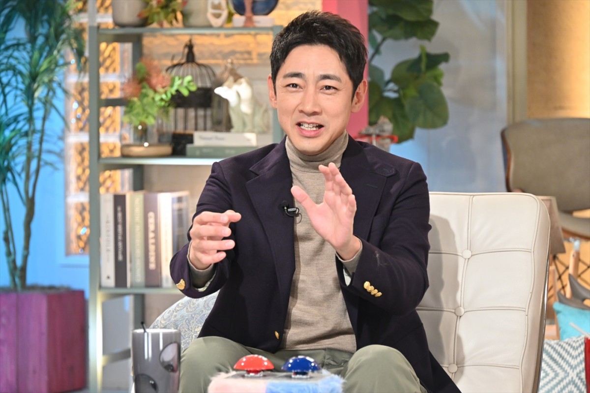藤原丈一郎×加藤史帆×谷まりあ『僕のあざとい元カノ』今夜スタート　小泉孝太郎＆弘中綾香アナが登場人物の言動をメッタ斬り！