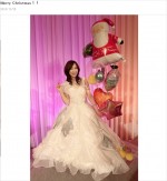 森口博子、ドレス姿　※「森口博子」オフィシャルブログ