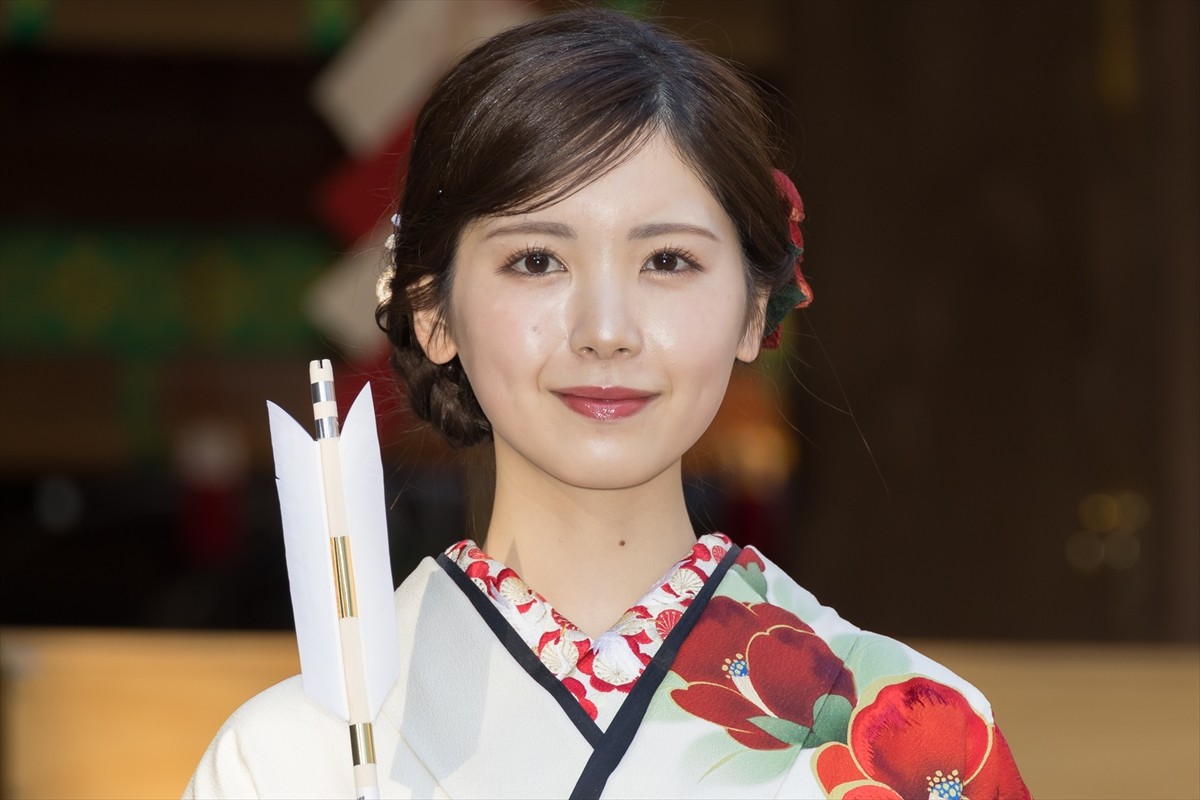 乃木坂46・筒井あやめ＆井上和が2人で成人式「私たちは“にょろにょろ世代”です！」
