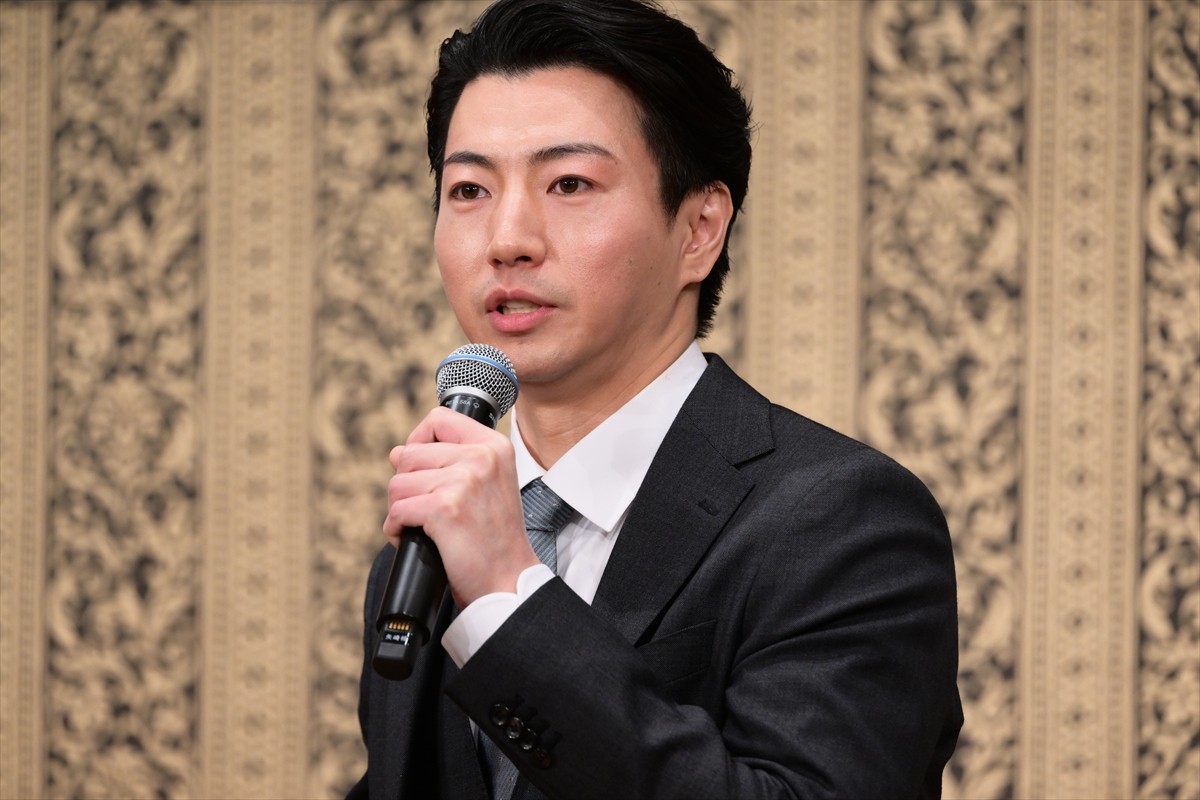 柿澤勇人、美声で会場魅了　新年早々のハプニング続きも明かす