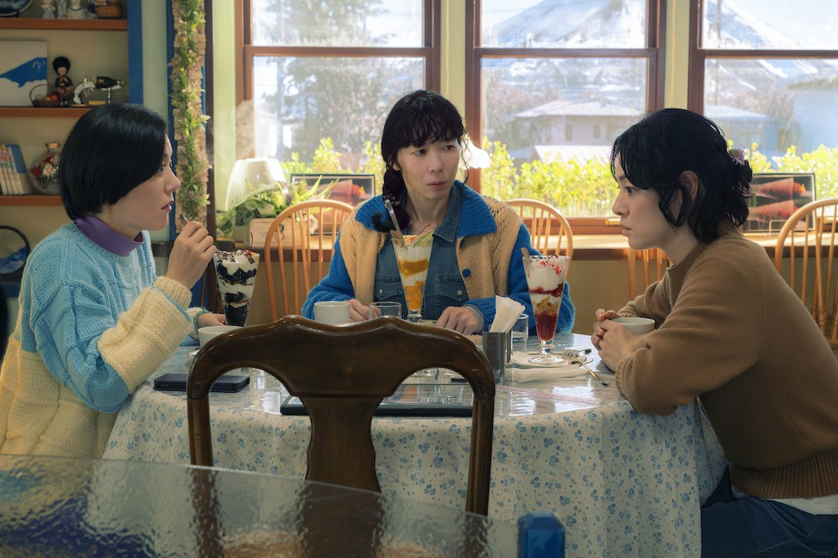 バカリズム脚本×市川実日子主演の地元系エイリアン・ヒューマン・コメディー『ホットスポット』今夜開幕！