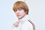 ドラマ『おとなりコンプレックス』に出演する荒木飛羽（二宮真琴役）