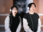 映画『フライト・リスク』日本語吹替版のゲスト声優を務める相席スタートの山崎ケイ、山添寛