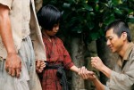 映画『木の上の軍隊』場面写真