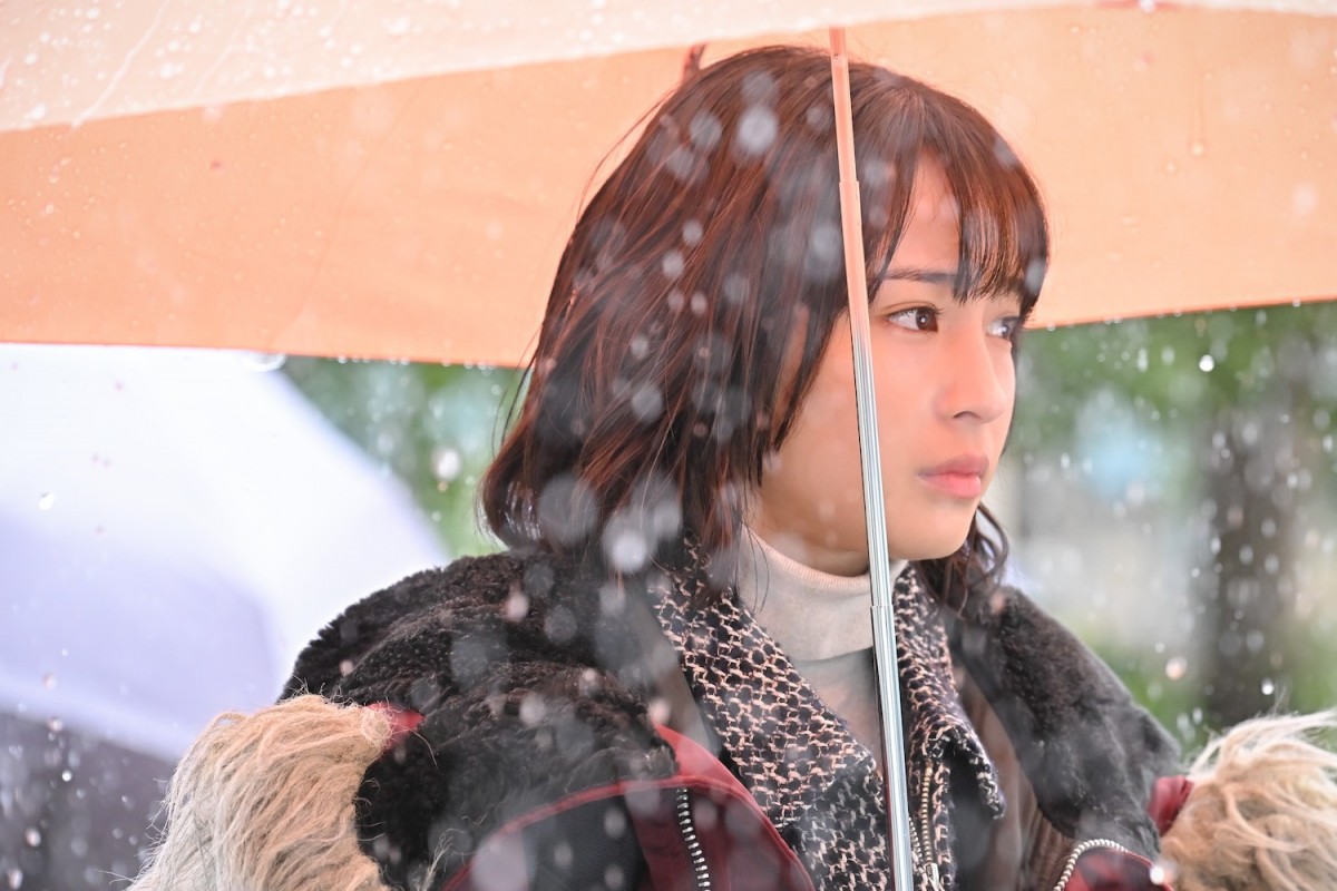 『クジャクのダンス、誰が見た？』第4話　弁護士“松風”松山ケンイチ、事件をくつがえす衝撃的な動画を目にする