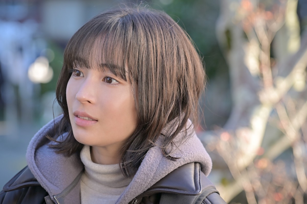 『クジャクのダンス、誰が見た？』第5話　“心麦”広瀬すず＆“松風”松山ケンイチ、東賀山事件の元弁護人に会いに行く
