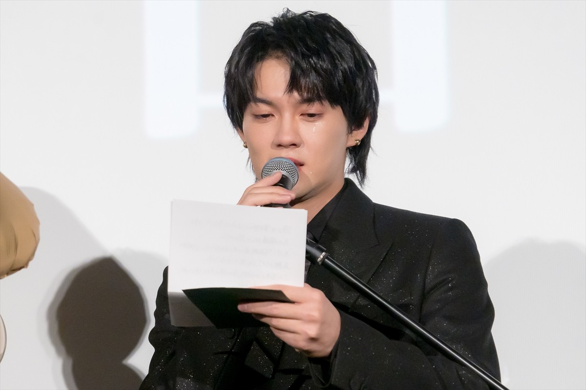 目黒蓮への手紙で佐野勇斗が涙　恩返しを誓い「僕は死ぬまで目黒くんの味方です」