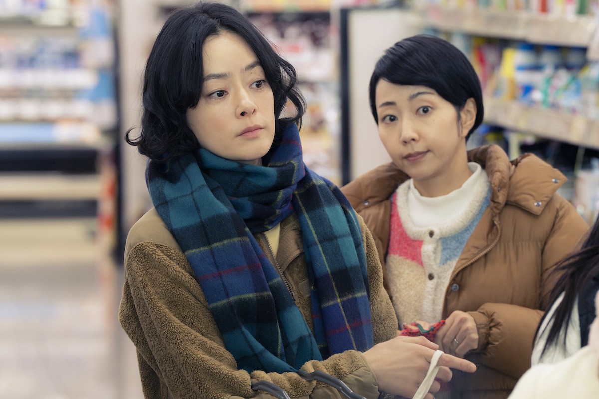 『ホットスポット』第4話　“清美”市川実日子＆“高橋”角田晃広がトラブル対応に終われる中、町では不可解な事件が発生