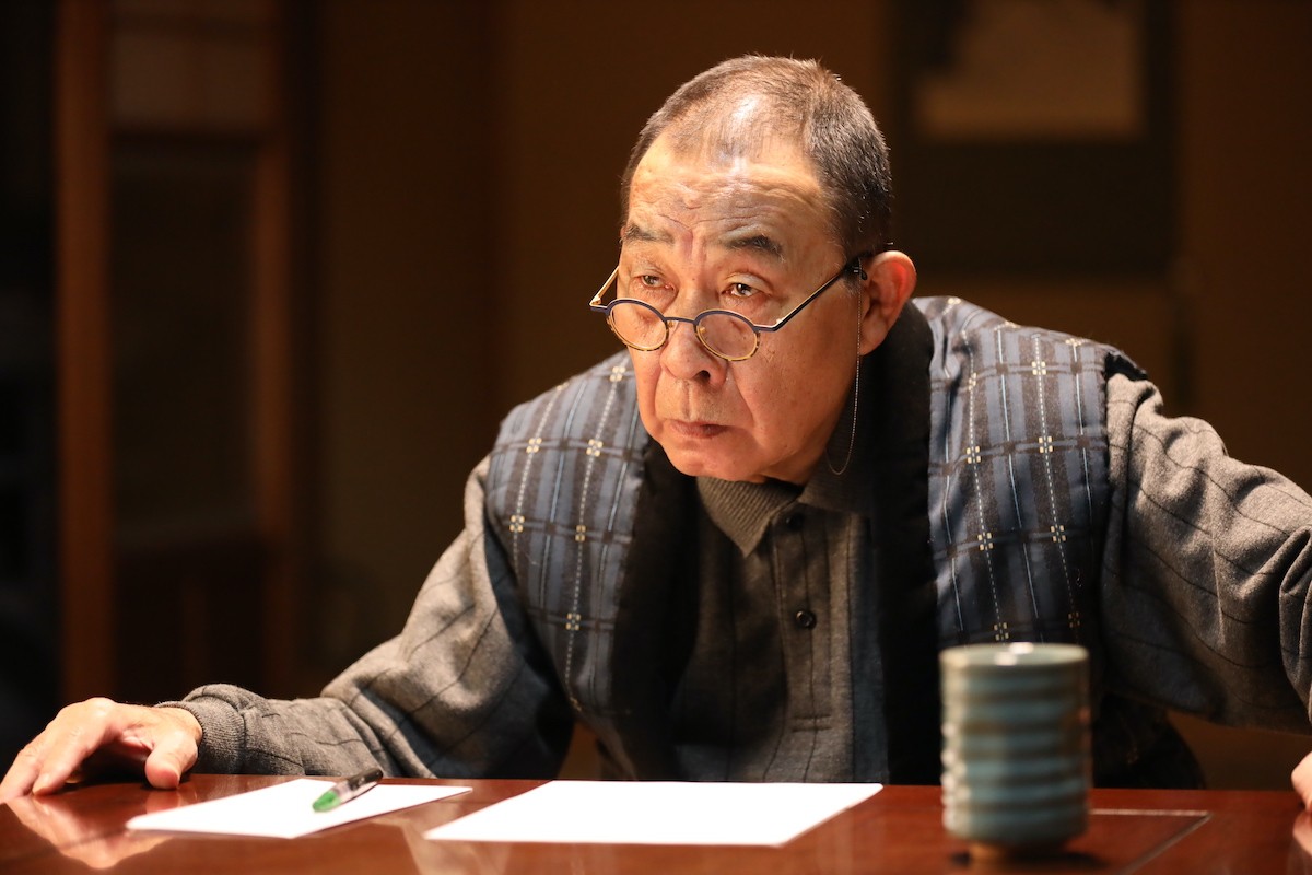 『相続探偵』第3話“灰江”赤楚衛ニ、財産をまさかの人物に遺贈する「謎の遺言書」に迫る