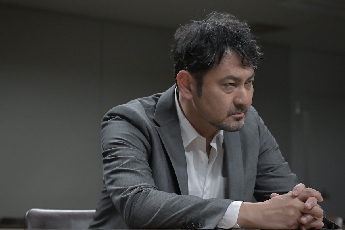 『クジャクのダンス、誰が見た？』第5話　“心麦”広瀬すず＆“松風”松山ケンイチ、東賀山事件の元弁護人に会いに行く