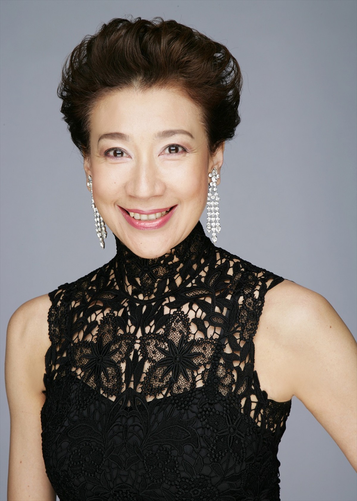 明日海りお主演ミュージカル『コレット』8月上演決定！　共演に大東立樹、七海ひろき、花乃まりあら