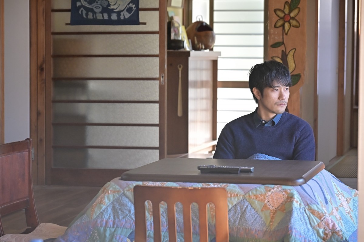 『クジャクのダンス、誰が見た？』第8話　“心麦”広瀬すず、刑事“赤沢”藤本隆宏に事件の見直しを求める