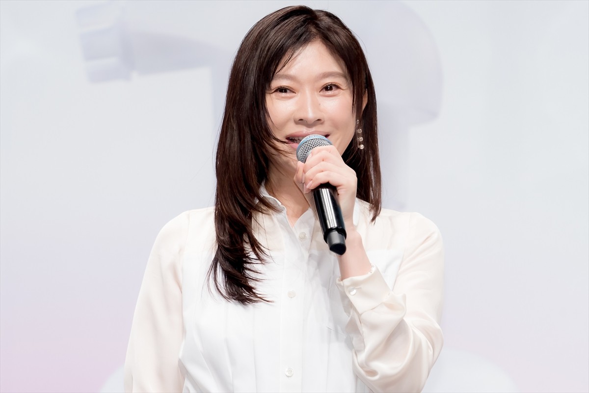 橋本環奈、篠原涼子への憧れ明かす「こんなかっこいい女性になりたい」