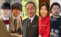 ドラマ『キャスター』に出演する（左から）堀越麗禾（市川ぼたん）、加藤晴彦、北大路欣也、ヒコロヒー、加治将樹