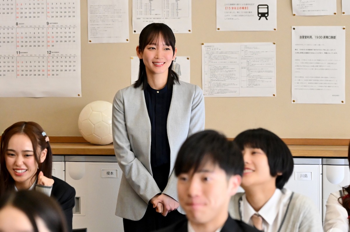 『御上先生』第8話　3年2組生徒たち、帰還命令が下された“御上”松坂桃李を救うために奮闘