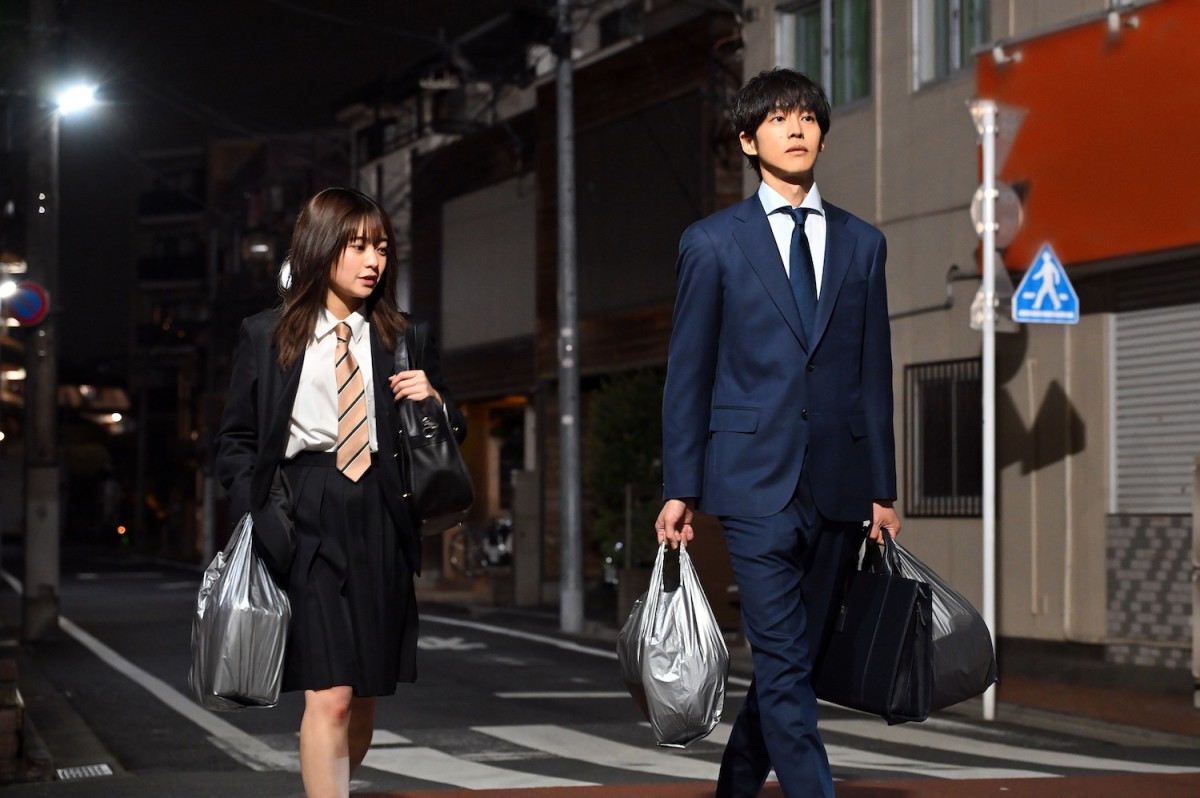 『御上先生』“御上”松坂桃李、万引きした生徒の目の前で“爆買い”　称賛続々「男前」「ボロボロ涙出た」