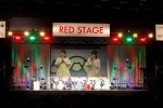 『青春ブタ野郎はサンタクロースの夢を見ない』AnimeJapanスペシャルステージに登壇した（左から）天津飯大郎（MC）、石川界人、瀬戸麻沙美、雨宮天、山根綺、上田麗奈、小原好美、石見舞菜香