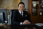 ドラマ『キャスター』に出演する高橋英樹
