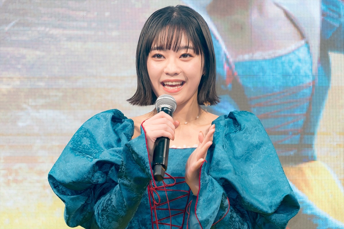 吉柳咲良、伸びやかな歌声で『白雪姫』劇中歌を生歌唱　作品の見どころを明かす