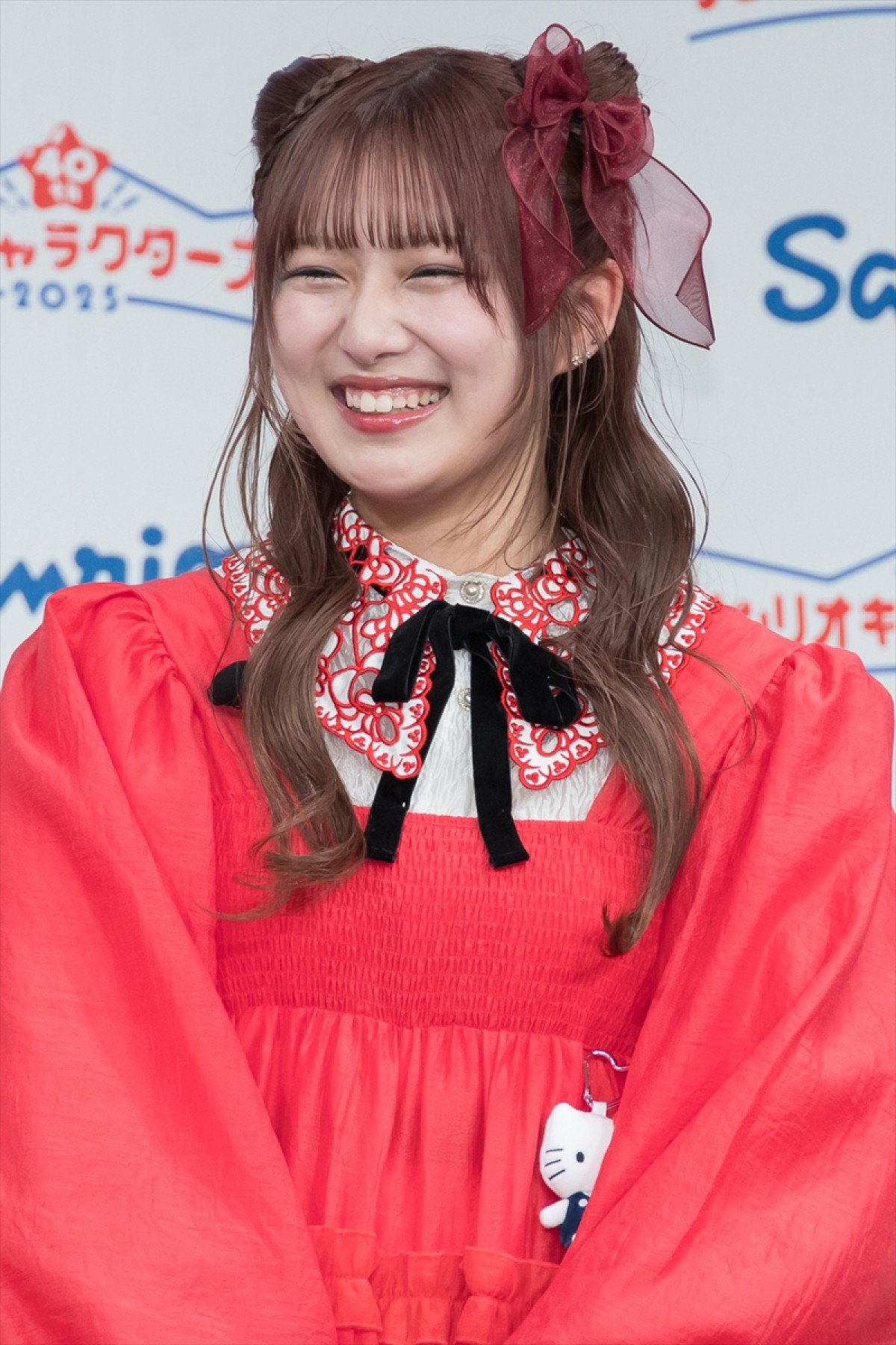 辻希美の娘・希空、猫耳ヘア＆ドレス姿で登場　“推し”との対面に感激「すっごい幸せです」