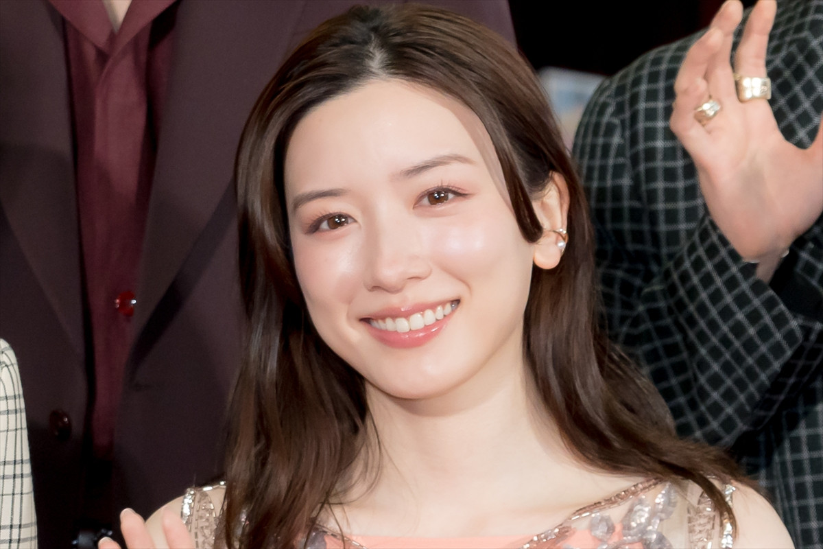 永野芽郁、映画『かくかくしかじか』高校プレミアに登場