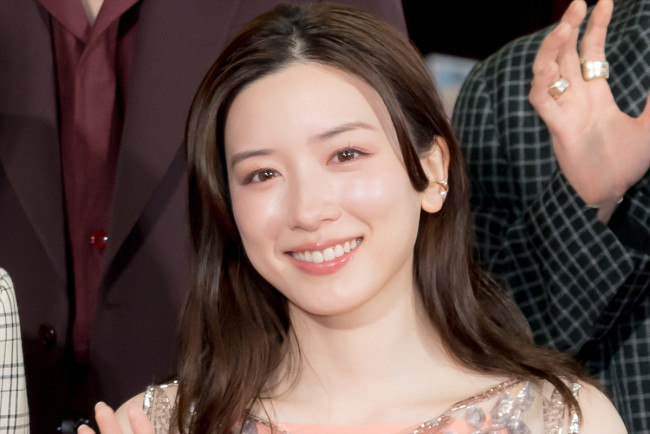 永野芽郁、映画『かくかくしかじか』高校プレミアに登場