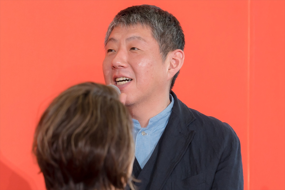 佐野晶哉、座長の松本若菜は「かっこいいし頼もしい」　現場での気遣いも明かす