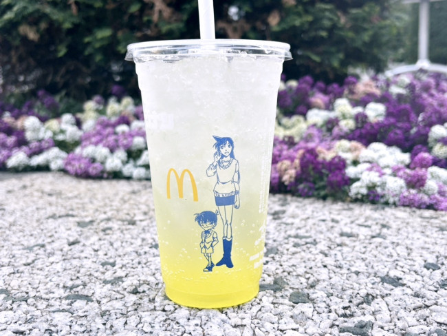 『名探偵コナン』×「マクドナルド」コラボがエモい！　「考えた人天才」と話題の“カップの仕掛け”が超甘酸っぱい