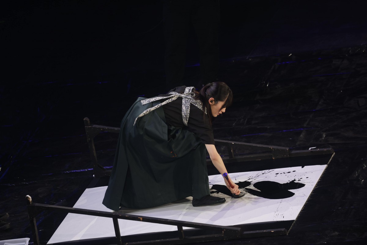 乃木坂46、6期生が初ステージ　⽮⽥萌華ら5人がセンターに　特技披露にファン歓声